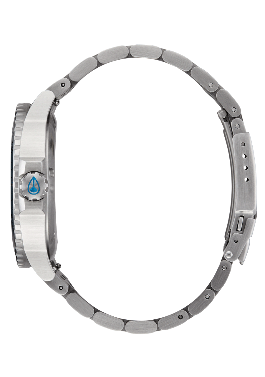 Stinger 44 - Silver / Byron Blue / Green View 3