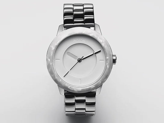 Nixon Divvy watch