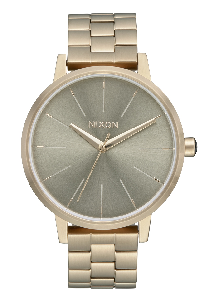 All white 2025 nixon watch