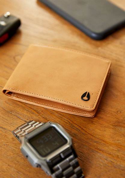 Cape Leather Wallet - Saddle View 4